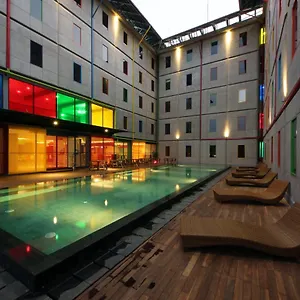Hotel Pop! Kuta, Kuta (Bali)