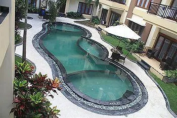 Kuta Town House Apartments 4*, Kuta Lombok