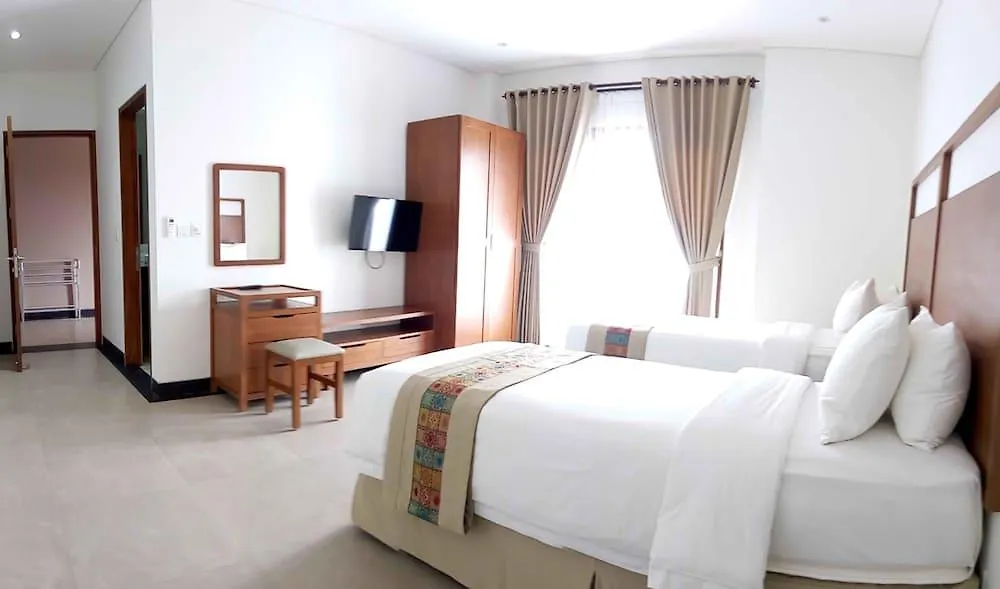 Kuta Town House Apartments 4*, Кута Индонезия