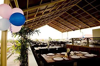 Kuta Town House Apartments Апарт-отель