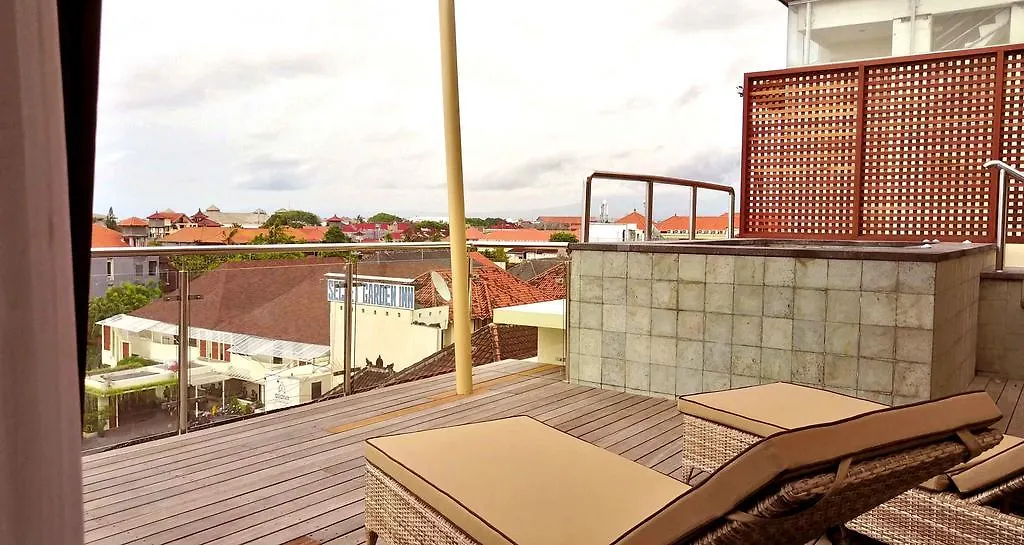 **** Апарт-отель Kuta Town House Apartments Индонезия