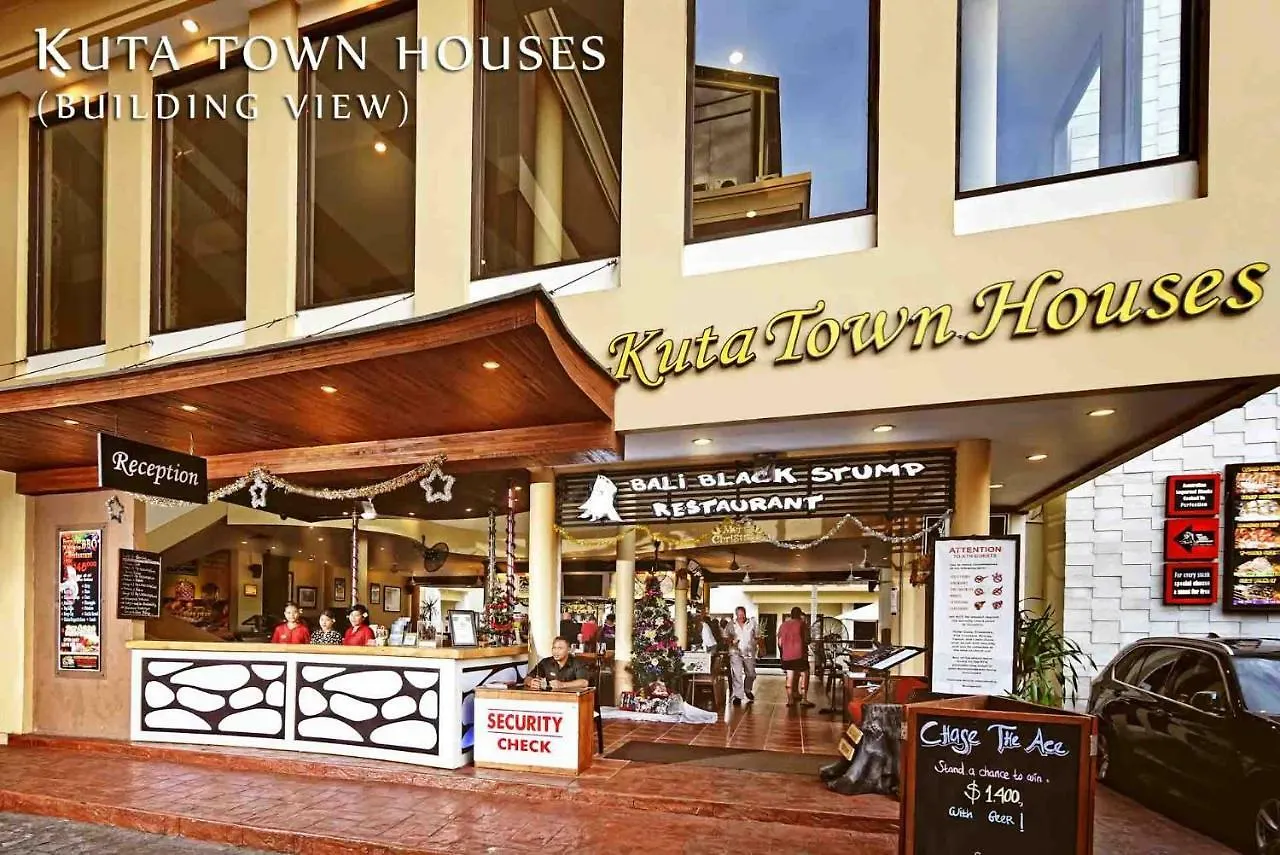 Kuta Town House Apartments 4*, Кута Индонезия